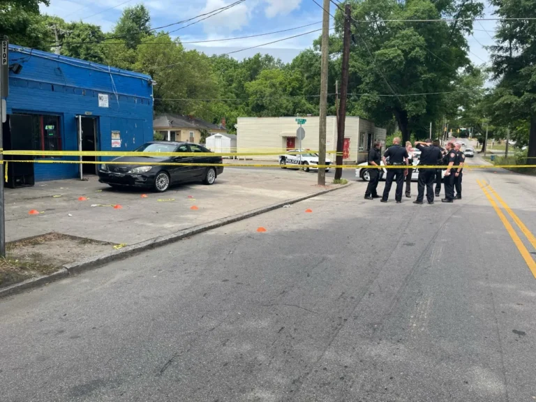 1600 Holloway Street